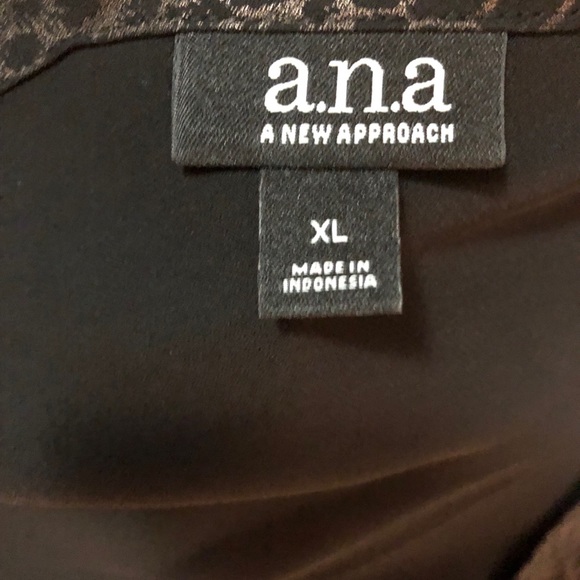 Shirt - Picture 5 of 6